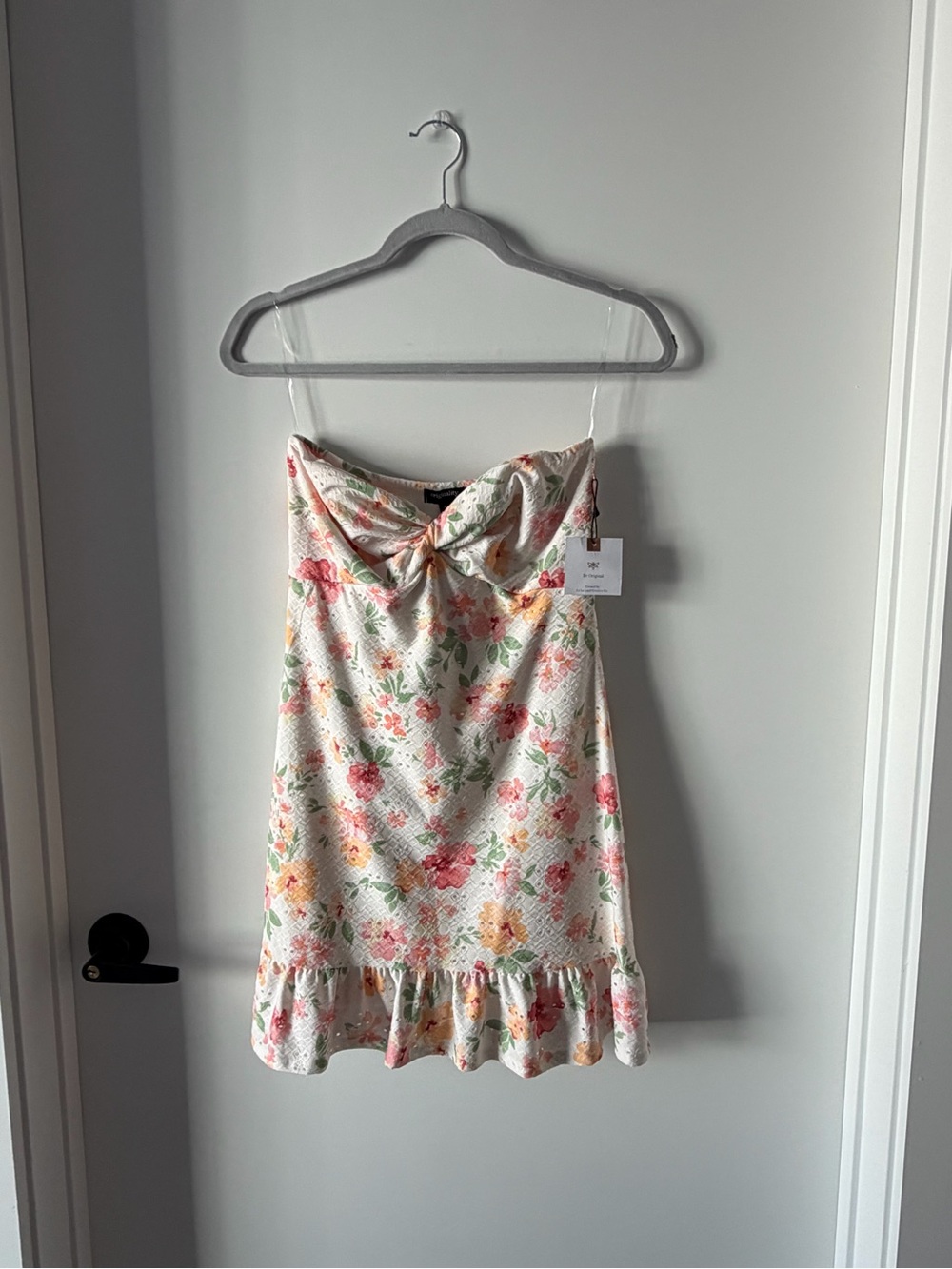 Girls Floral Strapless Dress with Ruffle Hem - White/Pink/Green